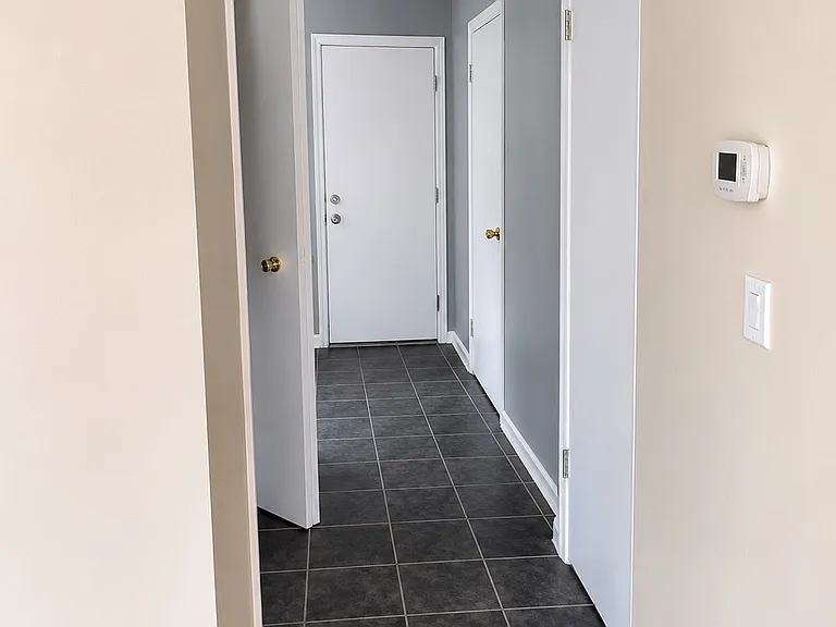 425 Euclid Ave — Photo 5