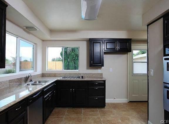 5th image of 12915 Gabbett Dr