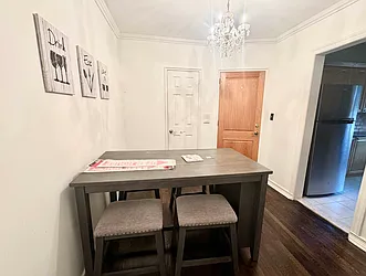 Rented by Papp Realty