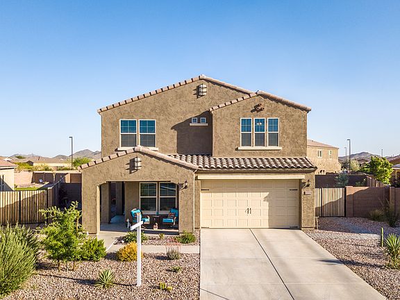 3rd image of 2773 E Bellerive Dr