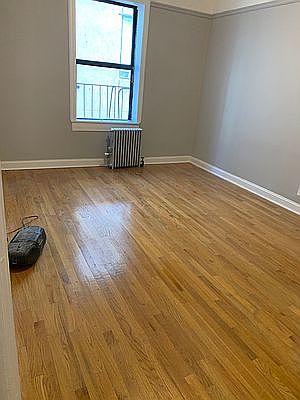 2nd image of 35 Tennis Ct APT 6H