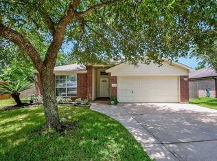 5130 Chasewood Dr, Bacliff, TX 77518