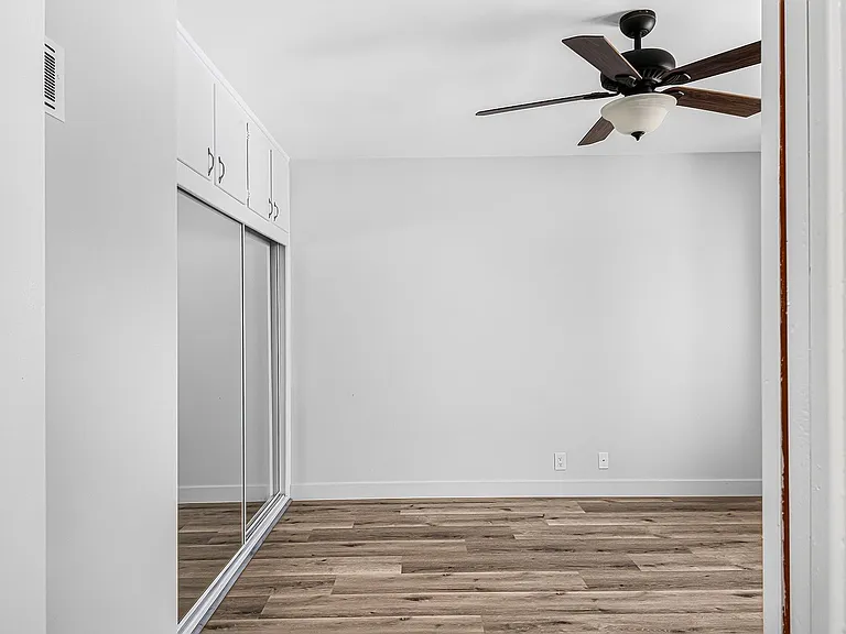 3525 E 2nd St. — Photo 22