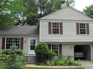 1207 Mill Lake Cir, Stone Mountain, GA 30088