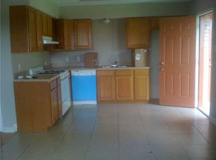 413 E Solidell St, Chalmette, LA 70043