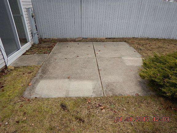 3rd image of 3719 Bowie Ct