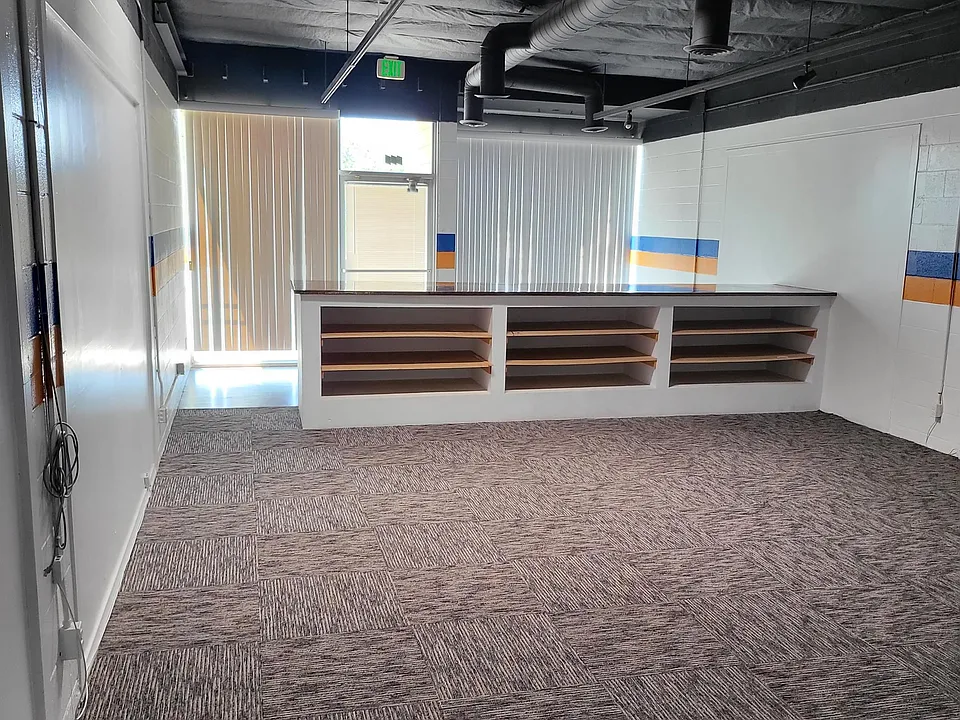 View from workspace area toward front of office.