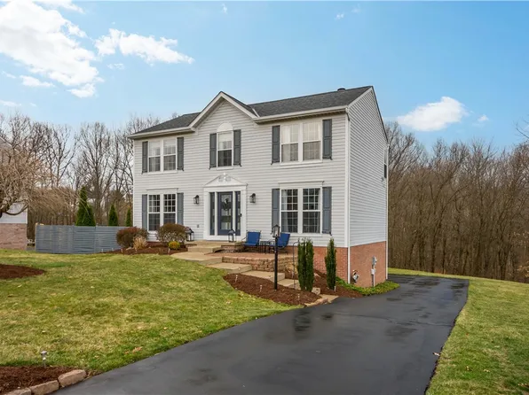 421 Sherwood Dr, Beaver, PA 15009