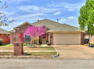 2016 Old Central Dr, Norman, OK 73071