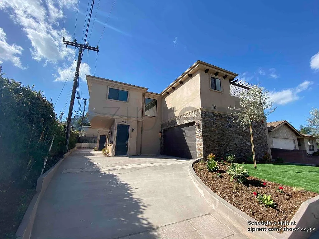 4 bed, 2.5 bath, 1977 sqft, $5,400 — Photo 1