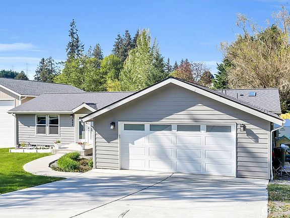 3rd image of 606 18th Street