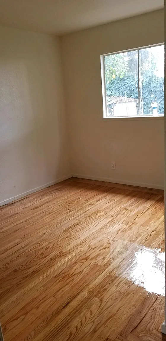 10101 Bedford St photo 1