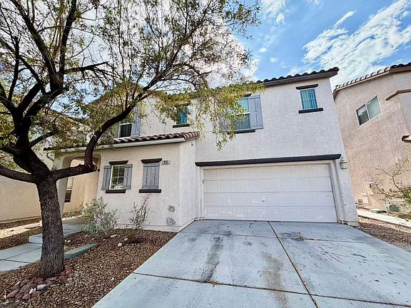 2nd image of 7983 Dutch Villas St