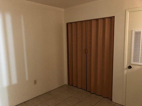 5th image of 4013 NW 12th Ter