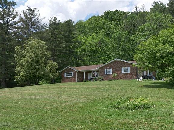 3rd image of 2213 State Highway 198
