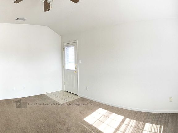 4th image of 613 Bermuda Unit B
