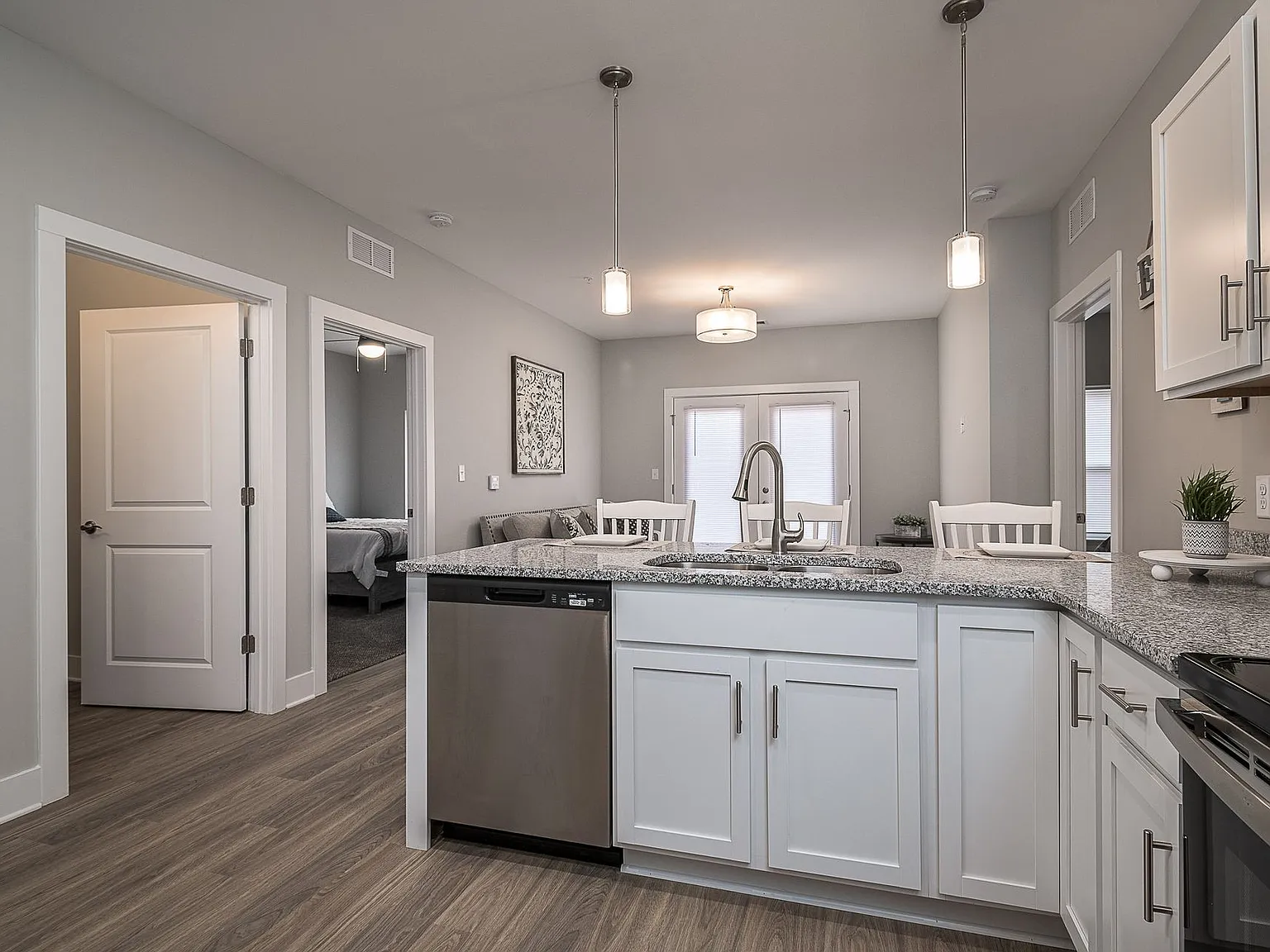 Heritage Square Apartments & Townhomes - Now Leasing! — Photo 2
