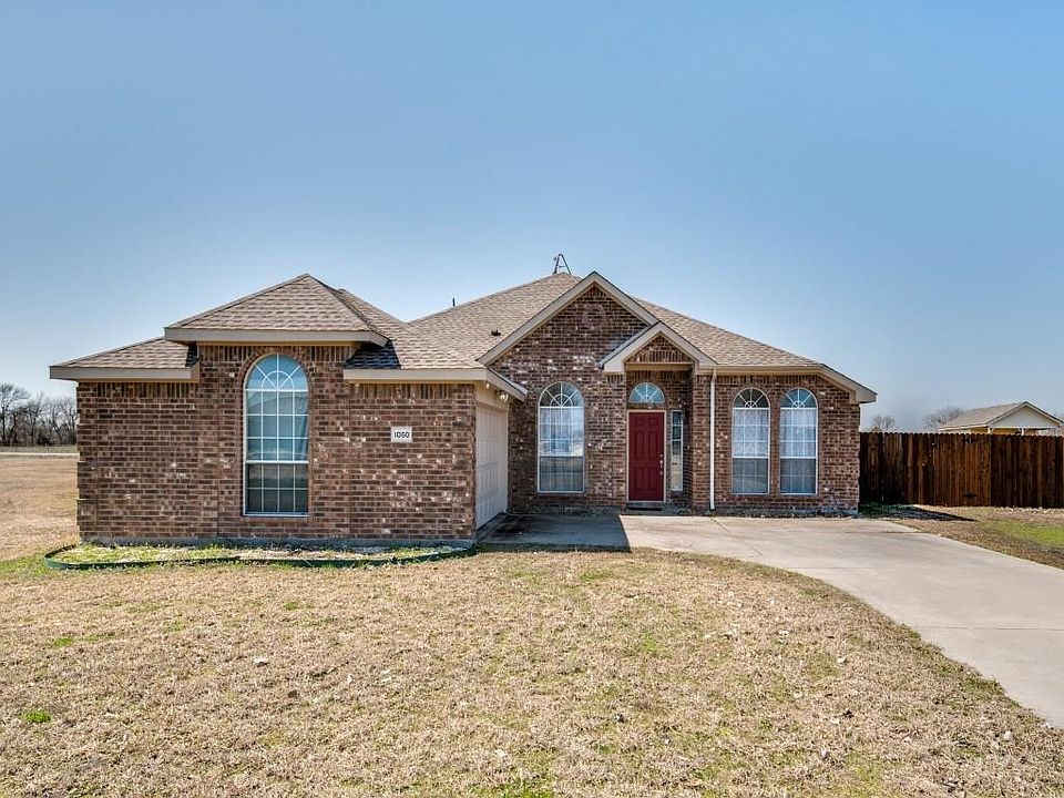1st image of 1050 Overland Dr