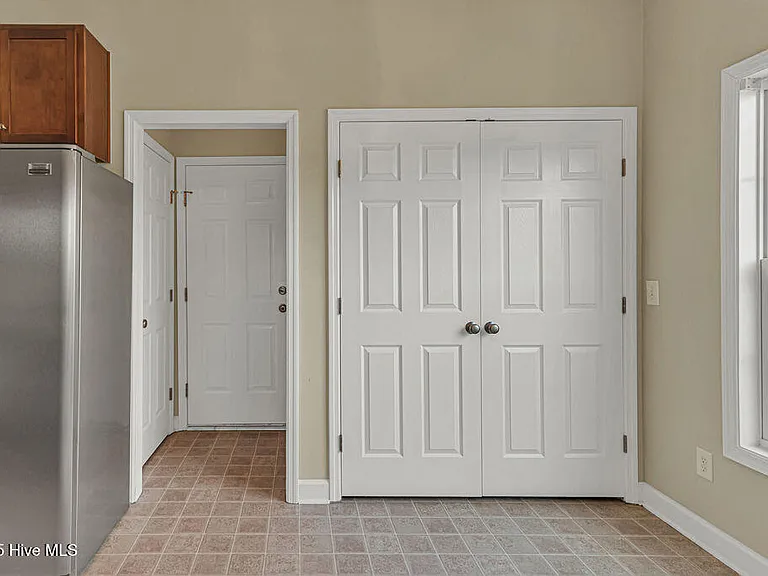 238 Silver Hills Dr — Photo 13