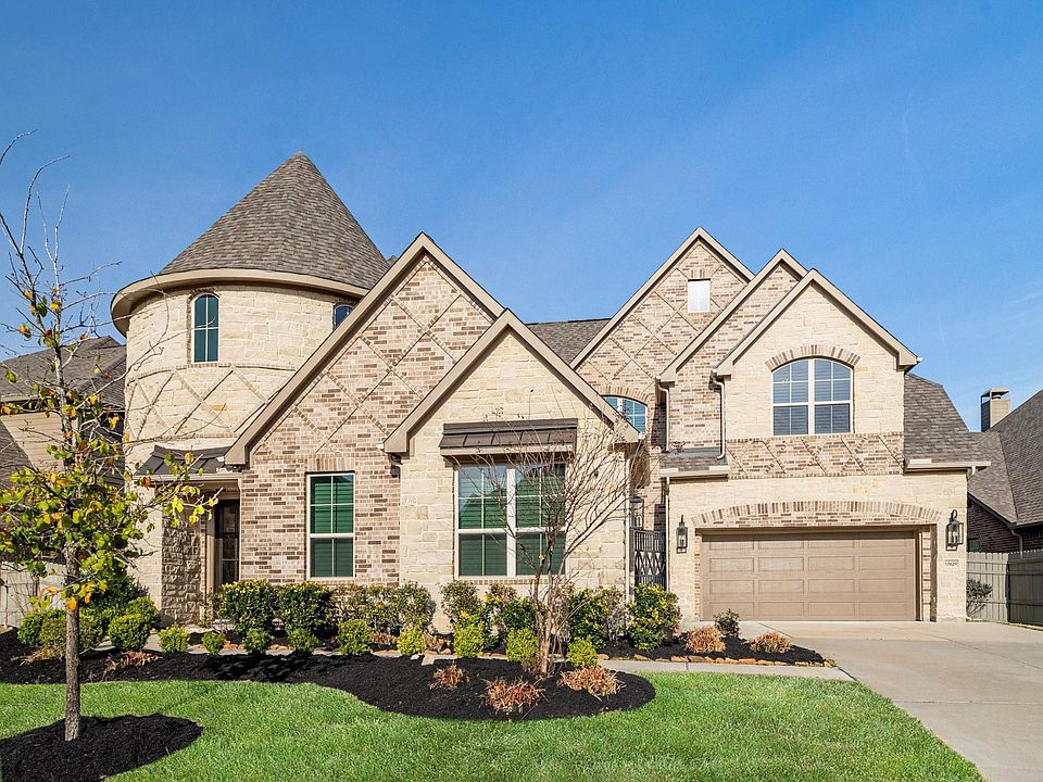 1st image of 17429 Orchid Falls Ln