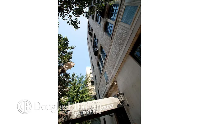 Sold by Douglas Elliman | media 32