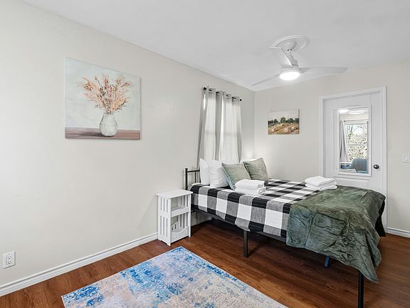 5th image of 4603 Lennox Dr #2