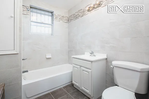 Rented by Citi Habitats | media 7