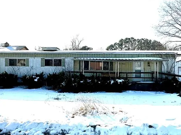 313 N Charles St, Lenzburg, IL 62255