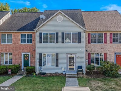 260 Morningside Dr, Falling Waters, WV, 25419