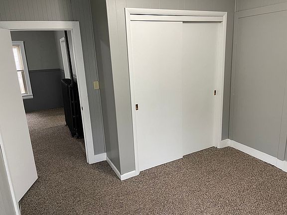 5th image of 751 Vine Ave