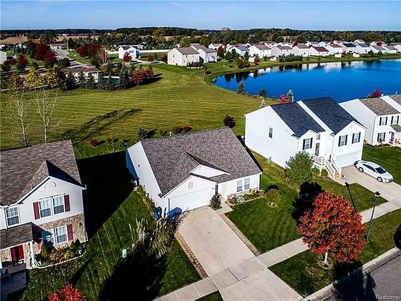 3rd image of 3079 Elk Creek Dr