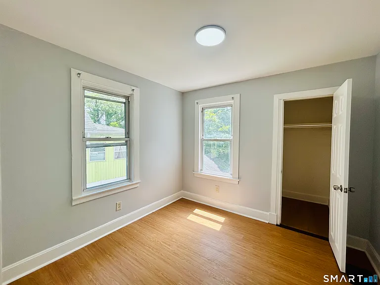 207 E Main St — Photo 8
