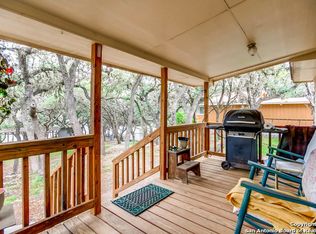 1759 Pebble Beach Rd, Lakehills, TX 78063
