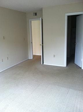 4th image of 4205 S Semoran Blvd APT 12
