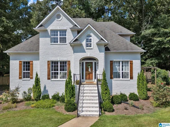 134 Brook Cir, Chelsea, AL 35043