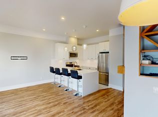 605 15th Ave SW #20, Calgary, AB T2R 0R4