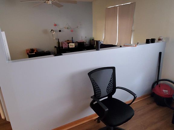 4th image of 4355 Maryland Ave APT 111