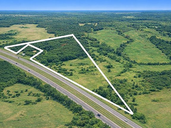 4th image of County Road 3320