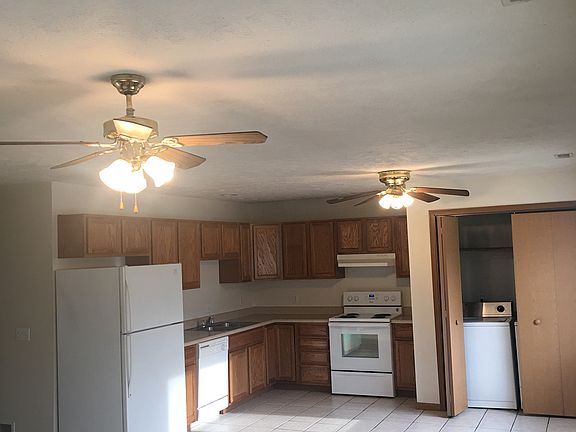 2nd image of 1115 S 1st St