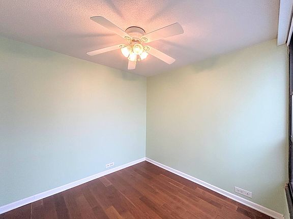5th image of 405 N Wabash Ave Unit 1905