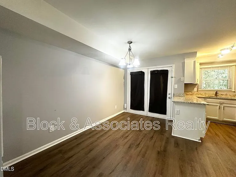4808 Blue Bird Ct #D — Photo 15
