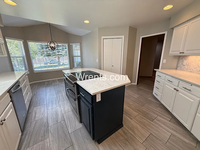 11709 N Kathy Ln — Photo 10