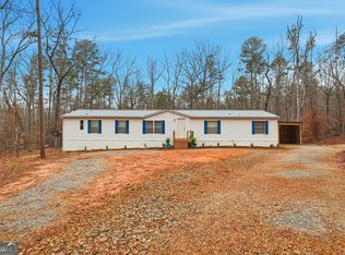 112 Laura Dr, Martin, GA 30557