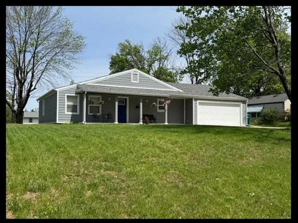 105 Bennett Ave, Macon, MO 63552