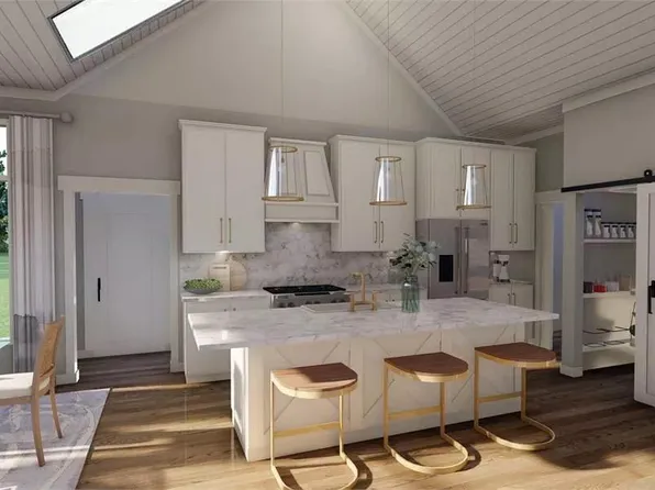 8 Orchard Dr, Hanover, PA 17331