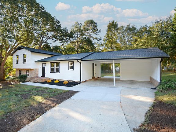 2nd image of 101 Benwood Dr