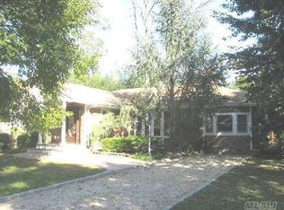 39 Church Ln, Middle Island, NY 11953