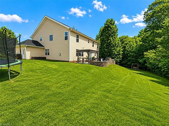 5th image of 4617 Dry Creek Ct