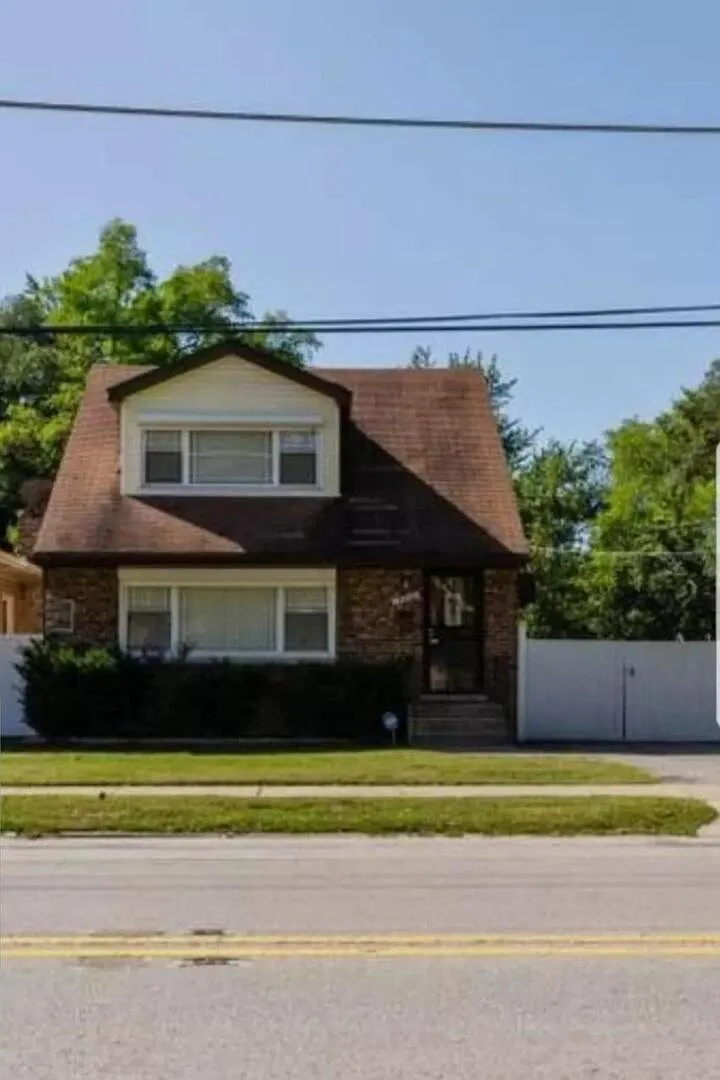 14408 Lincoln Ave photo 1