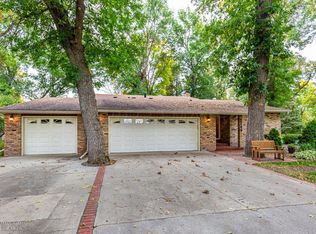 7149 Woodland Cir, Horace, ND 58047